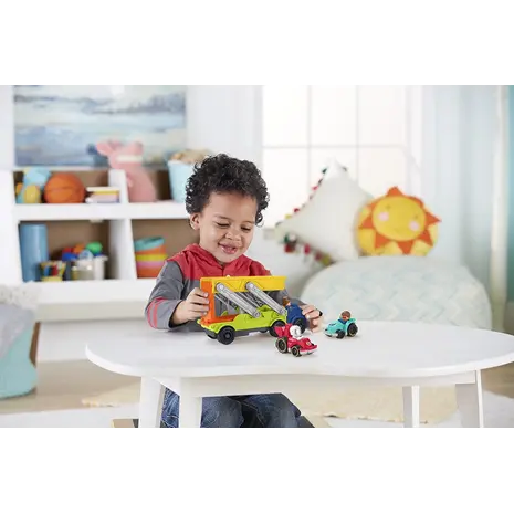 Σετ Φορτηγό Fisher Price  Little People Ramp N Go Carrier wheelies νταλίκα (HBX23)