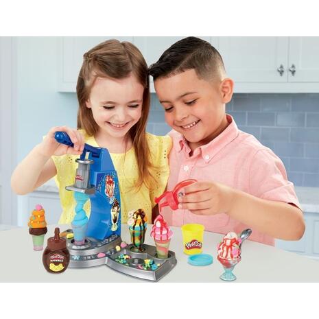 Play doh drizzy ice cream playset (E6688)