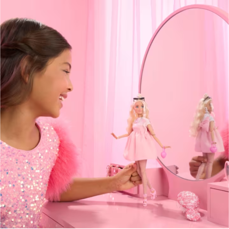 Συλλεκτική Κούκλα Barbie Deluxe Style Ξανθιά 4+