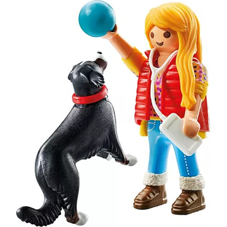 Playmobil My Life Γυναίκα Με Ορεινό Σκύλο Μπερνίζ 71738