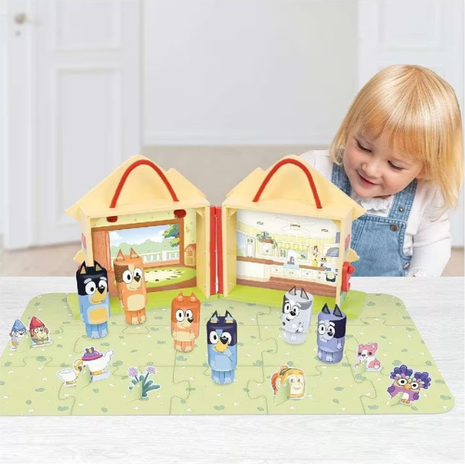 Bluey Ξύλινο Σπίτι Βαλιτσάκι με 6 Φιγούρες (BLYA1000)