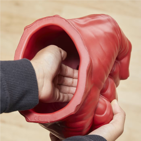 Hasbro Marvel Avengers Marvel Captain America: Brave New World Red Hulk Gamma Smash Fists G0070