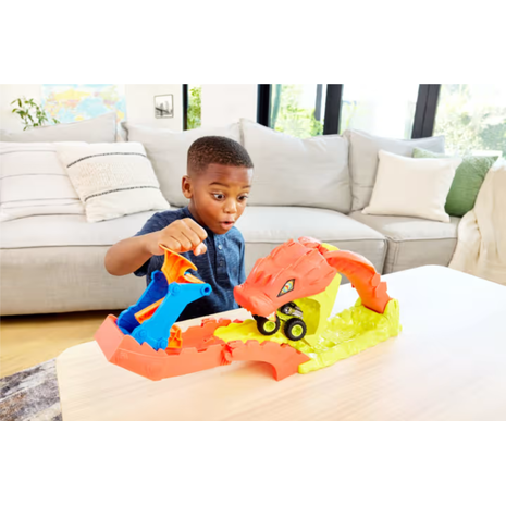 Παιχνιδολαμπάδα Mattel hot wheels monster trucks πίστα - Επίθεση φιδιού (JJN44)